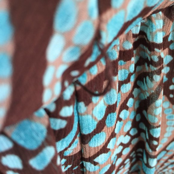 Dress Barn Turquoise and Brown Abstract Floral Dress Size 14W - Picture 4 of 7